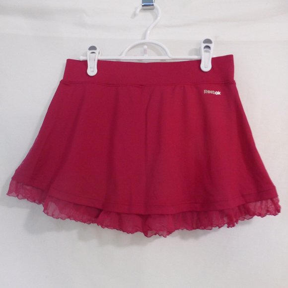 REEBOK Play Dry, pink tennis / sports skort with lace trim, medium, GUC